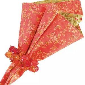 Splendor Reversible Cloth Napkin 18" x 18"
